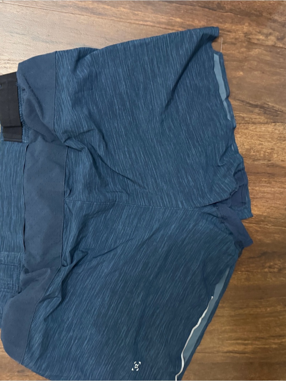 lululemon athletica lined Navy Heather Men's surge Athletic Shorts - Picture 2 of 3